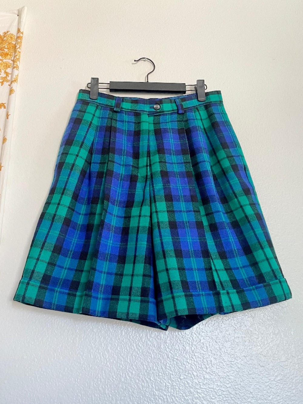 Vintage Talbots Wool Plaid High Waist Pleated Shorts 10P